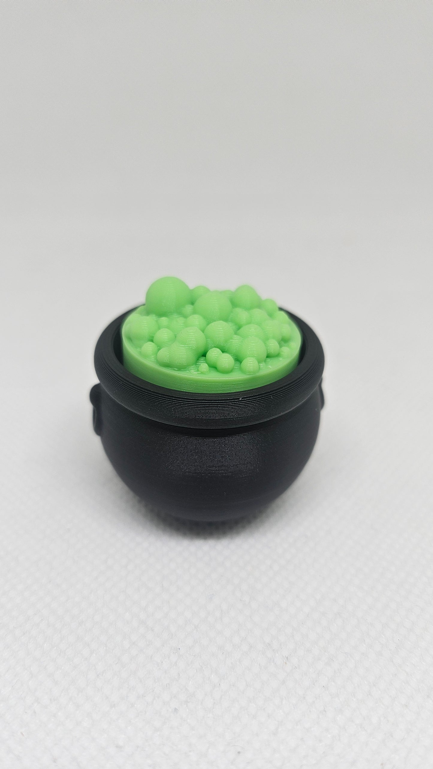 Halloween Witch Cauldron – 3D Printed Clicker