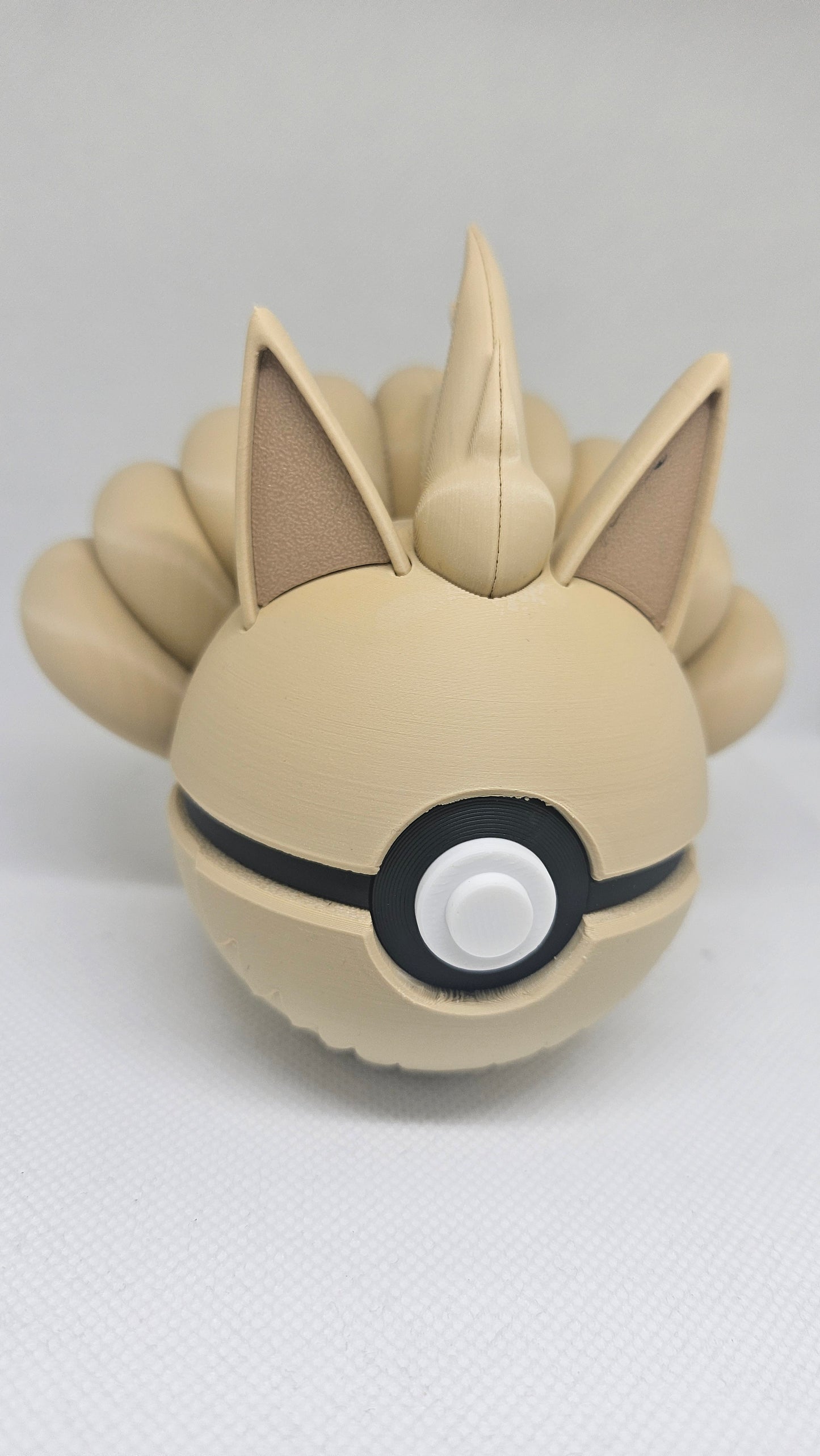 #0038 Ninetales Ball – 3D Printed Pokéball (7 cm)