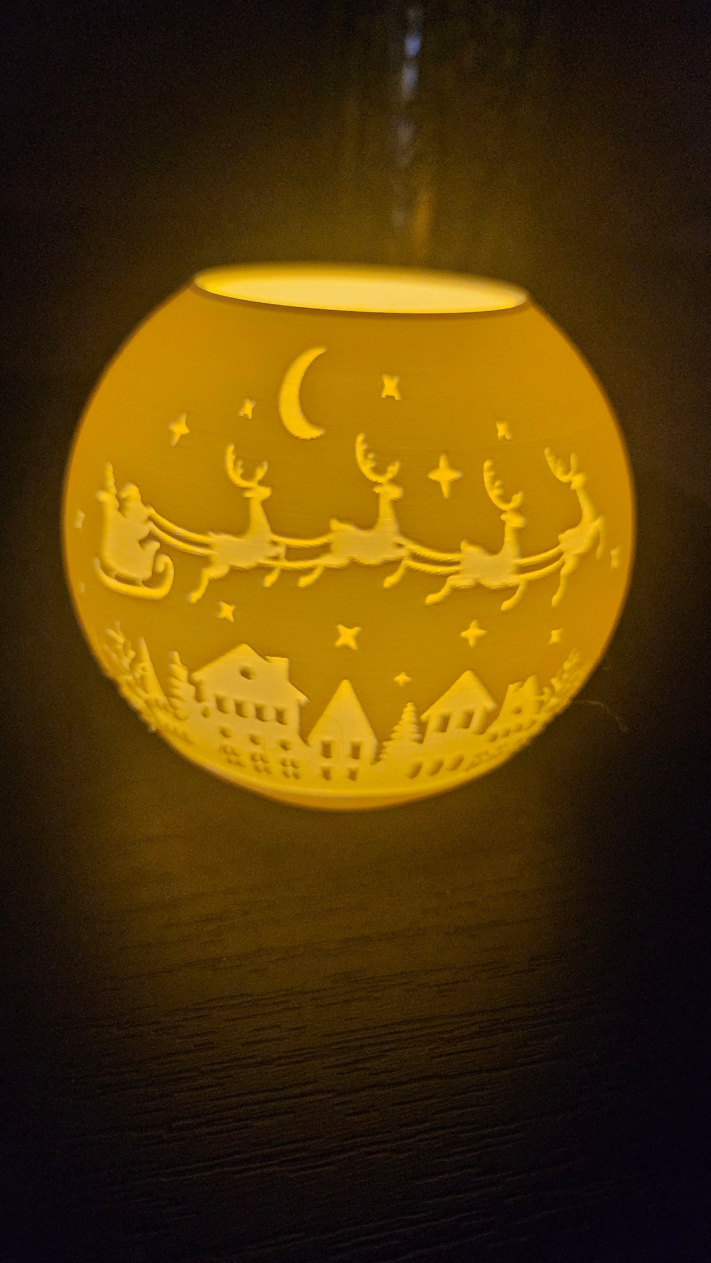🕯️ Kerstlampje – Santa Over the Village (8 cm breed)