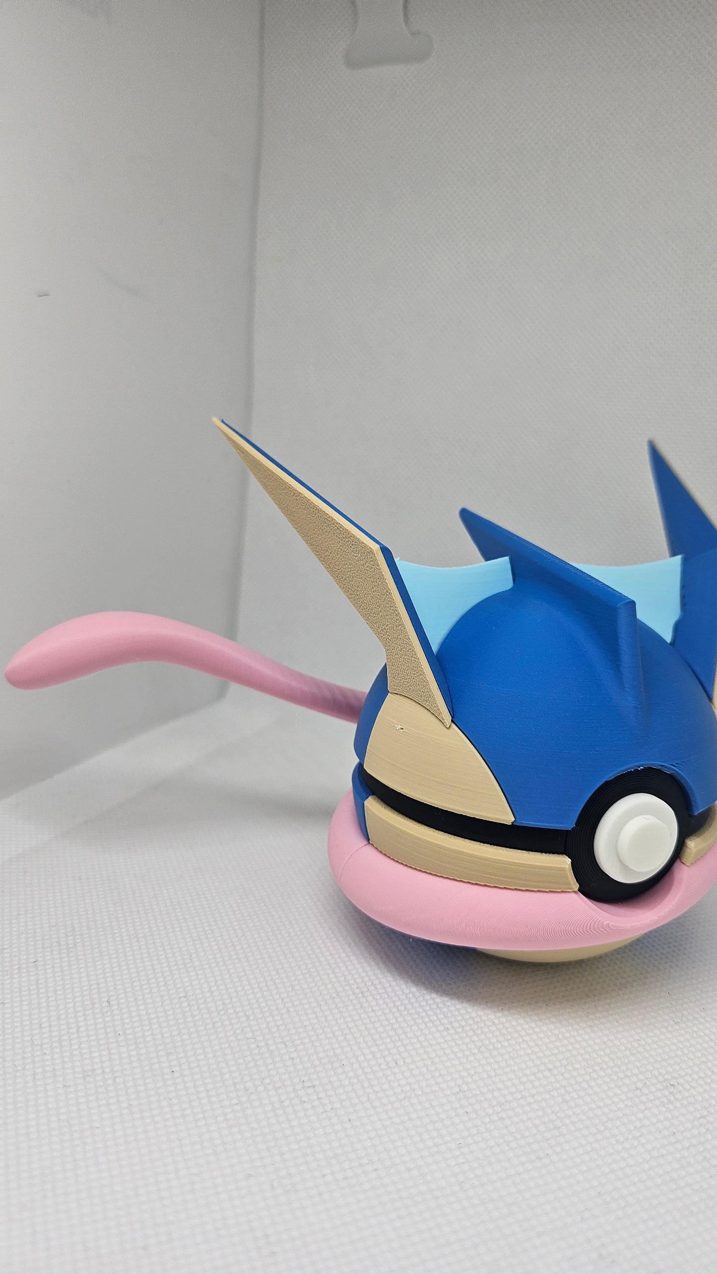 #0658 Greninja Ball – 3D Printed Pokéball (7 cm)