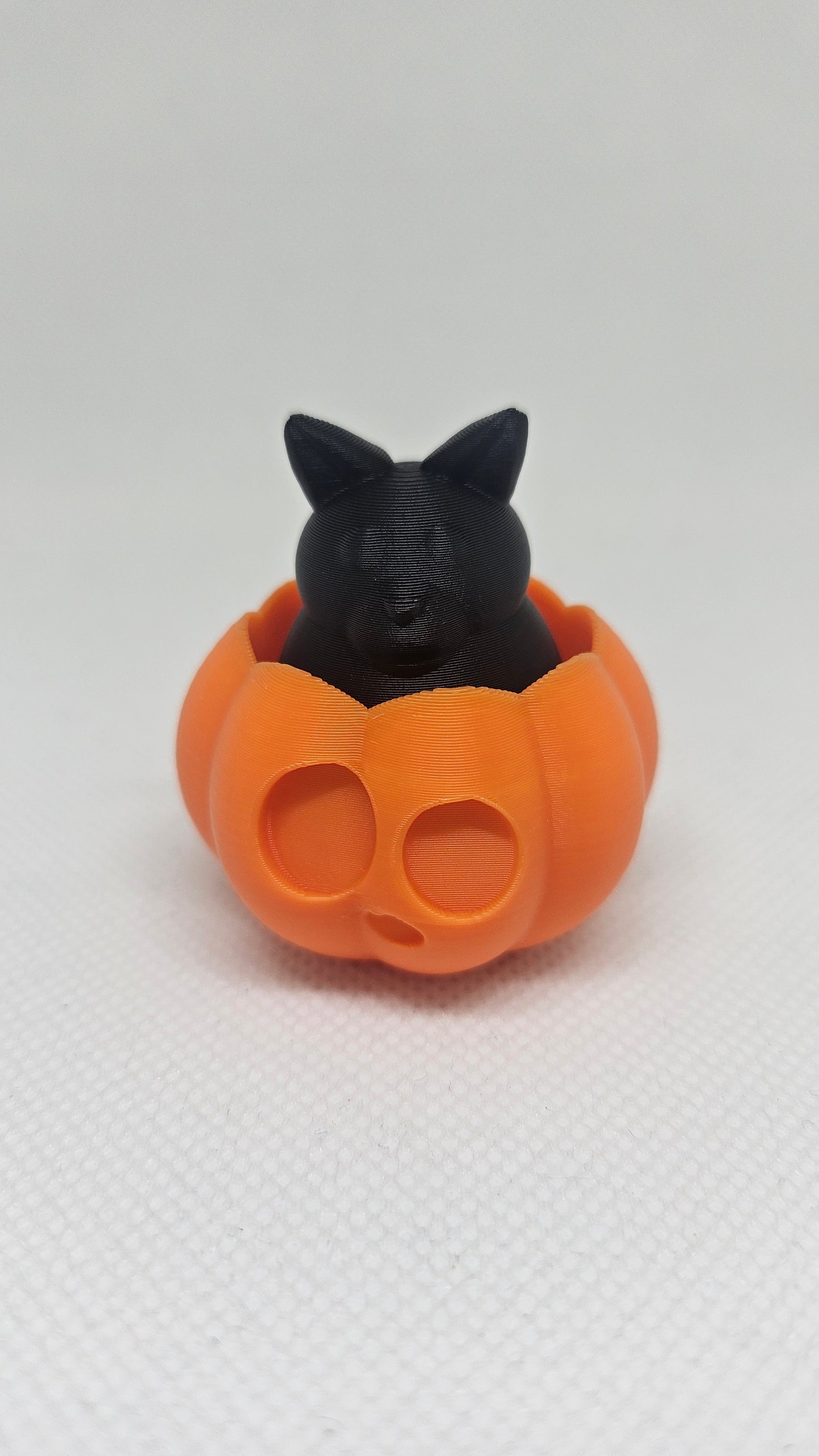 Halloween Black Cat in Pumpkin – 3D Printed Clicker
