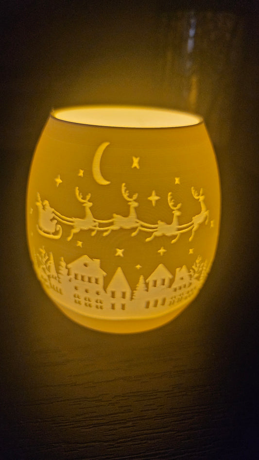 🕯️ Kerstlampje – Santa’s Night Flight (7,5 cm hoog)