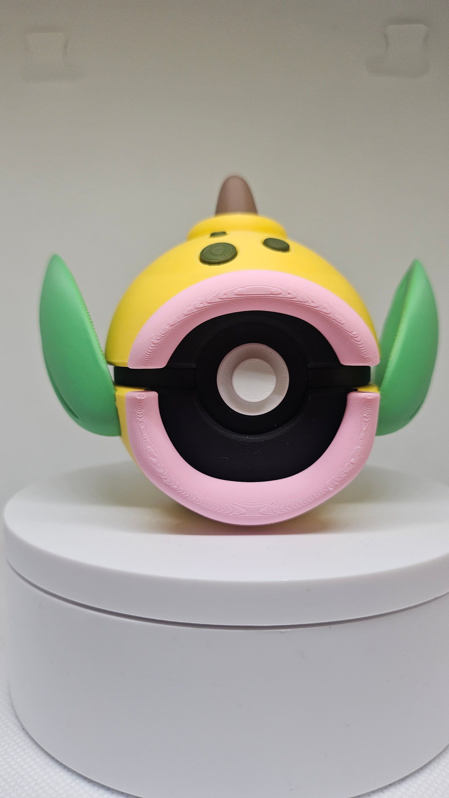 #0070 Weepinbell Ball - 3D Printed Pokéball (7 cm)