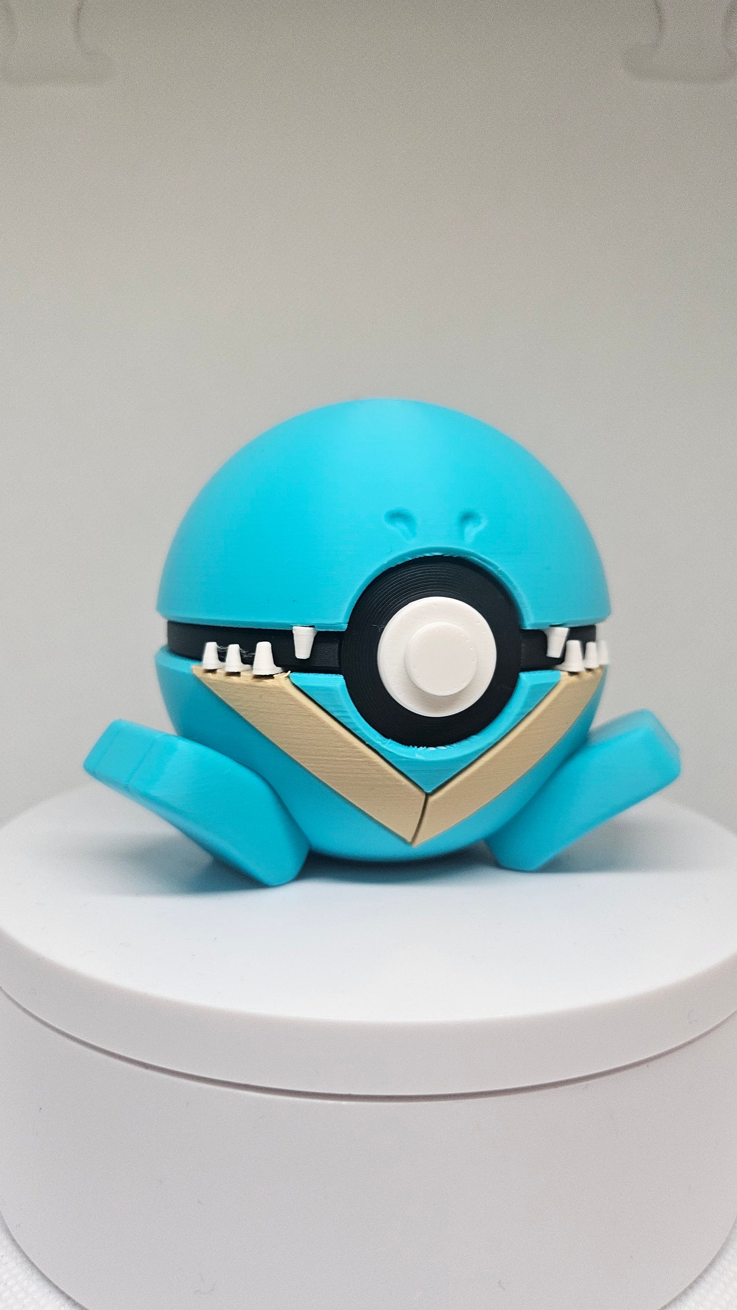 #0158 Totodile Ball - 3D Printed Pokéball (7 cm)