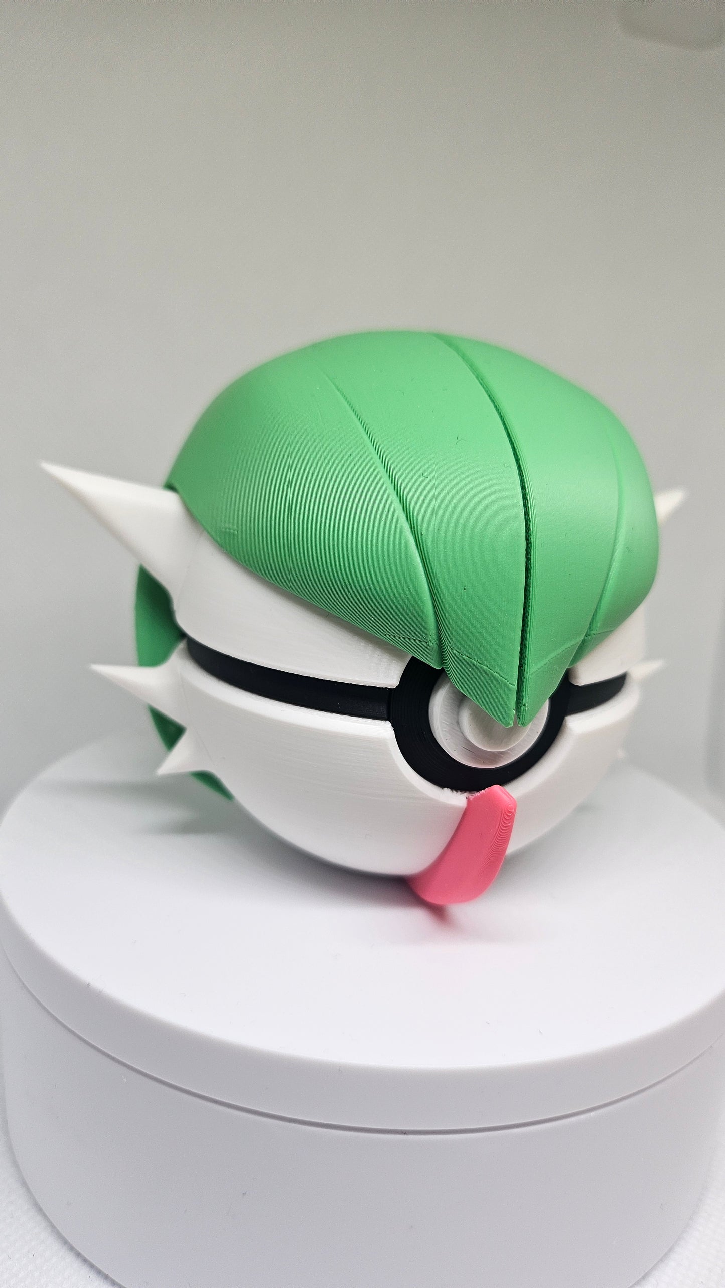 #0282 Gardevoir Ball - 3D Printed Pokéball (7 cm)