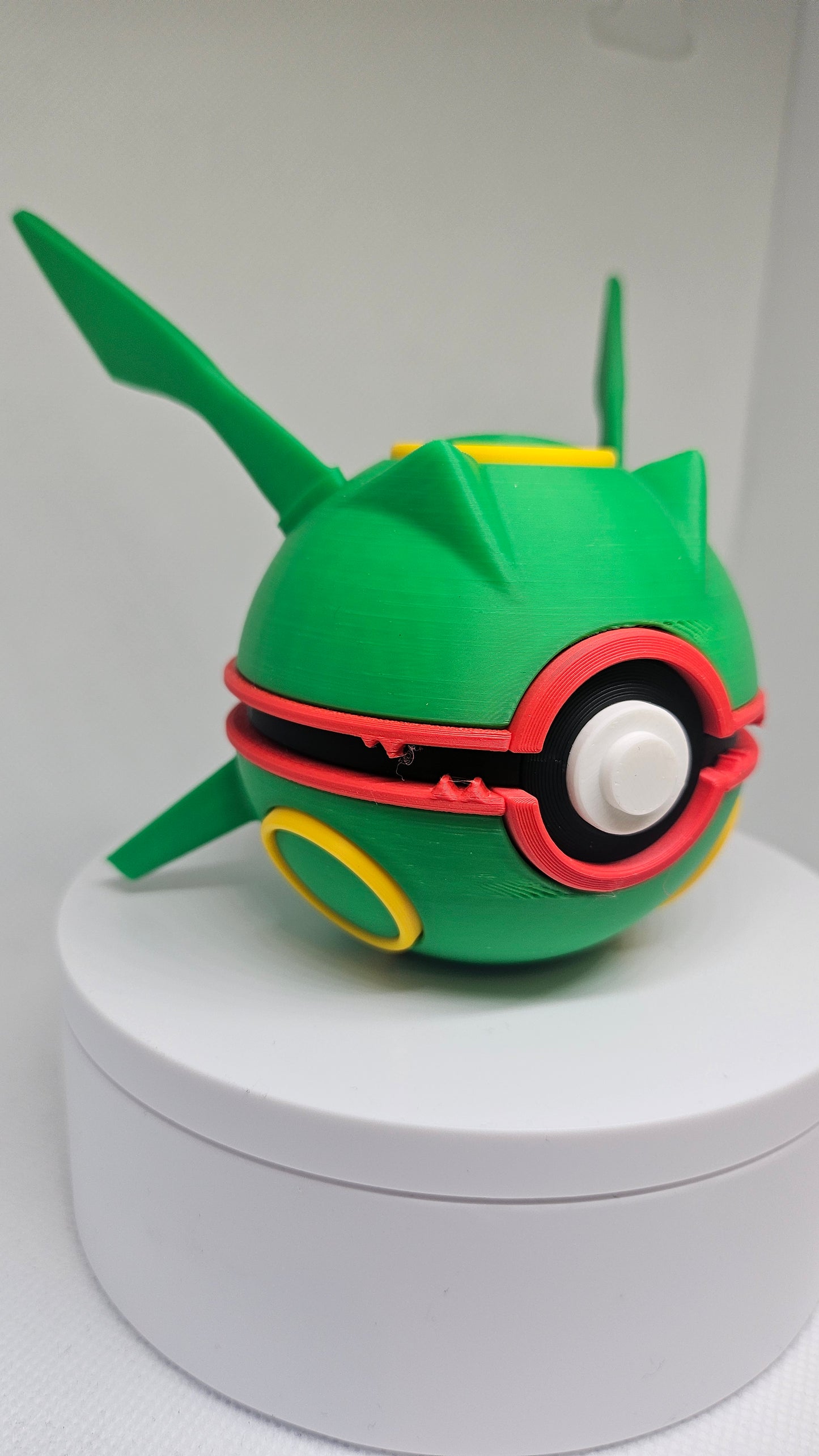 #0384 Rayquaza Ball - 3D Printed Pokéball (7 cm)